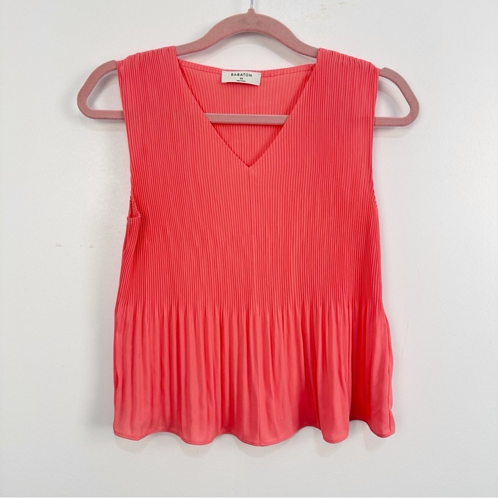 Aritzia Babaton Damien Plisse Pleated Sleeveless Blouse Sz XS
